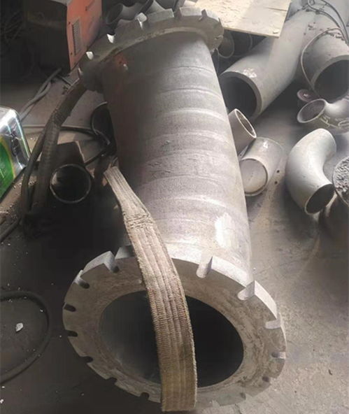 卓越品質，鑄就信賴 探訪河北耐磨彎頭鑄造專家——輝順機械配件